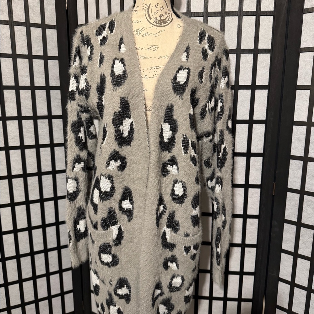 Fashion Nova Gray and Black Leopard Cardigan